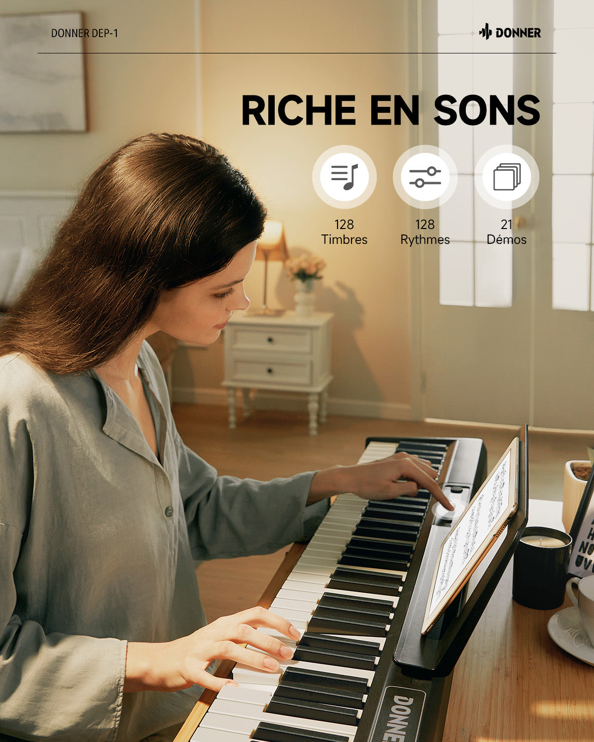 Piano Donner DEP-1 vu de dessus, montrant le clavier 88 touches et le panneau de commandes